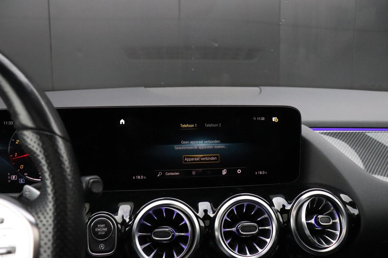 Mercedes-Benz GLA-KLASSE 180 AMG Line | PANO | CAMERA | NAVI | CRUISE | LMV |