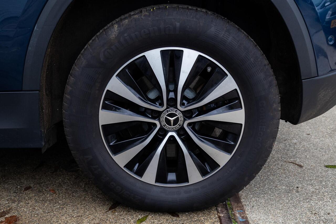 Mercedes-Benz GLA-KLASSE 250 e Camera|PDC|App|Lane assist|Half-Leder|Plug-In|