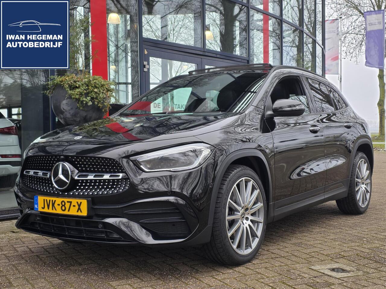 Mercedes-Benz GLA-KLASSE 250 e AMG Line | SOH 92% | Panodak | Navigatie | Sfeerverlichting | Cruise Control | 20 inch | Parkeersensoren + Camera