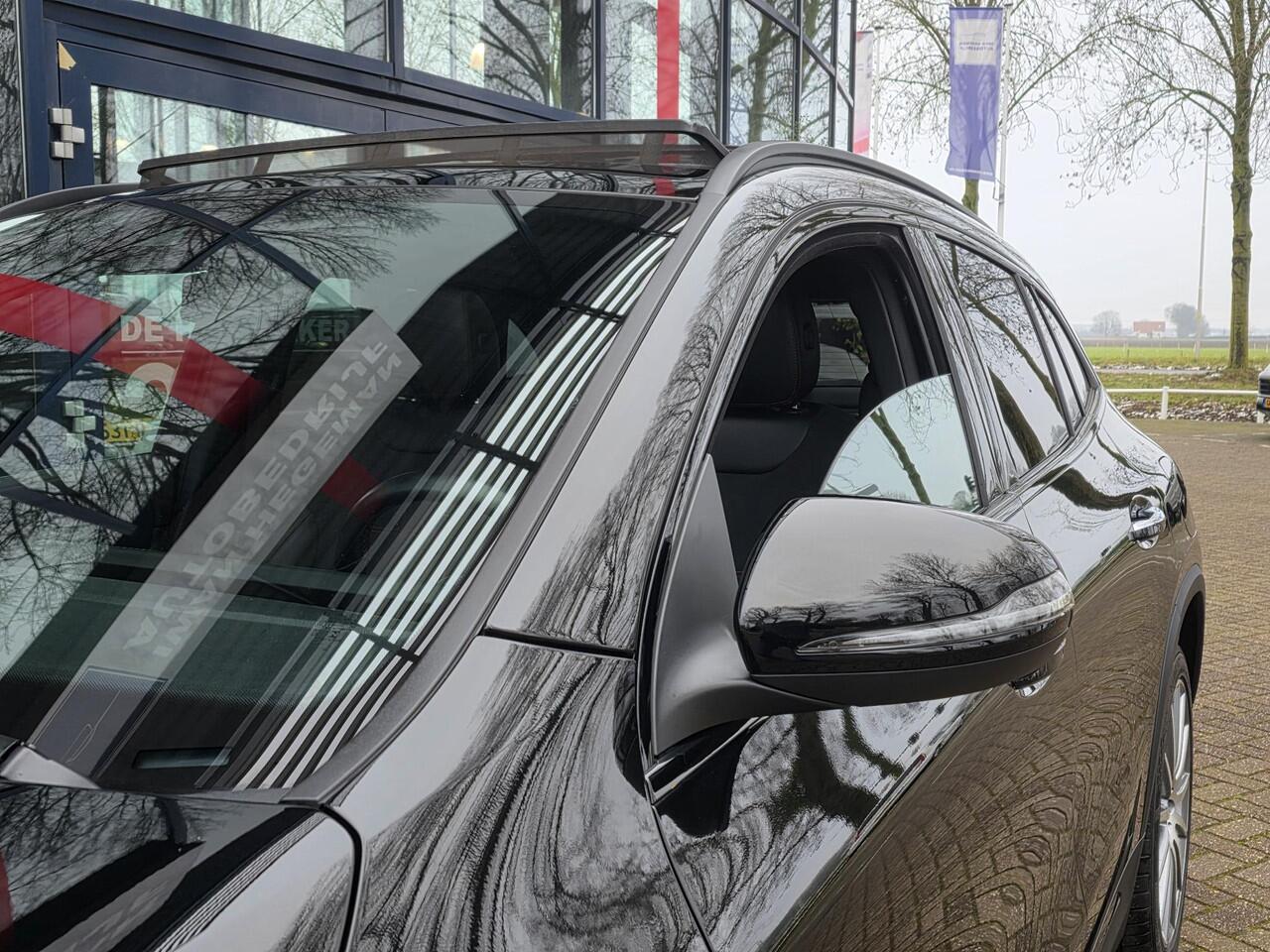 Mercedes-Benz GLA-KLASSE 250 e AMG Line | SOH 92% | Panodak | Navigatie | Sfeerverlichting | Cruise Control | 20 inch | Parkeersensoren + Camera