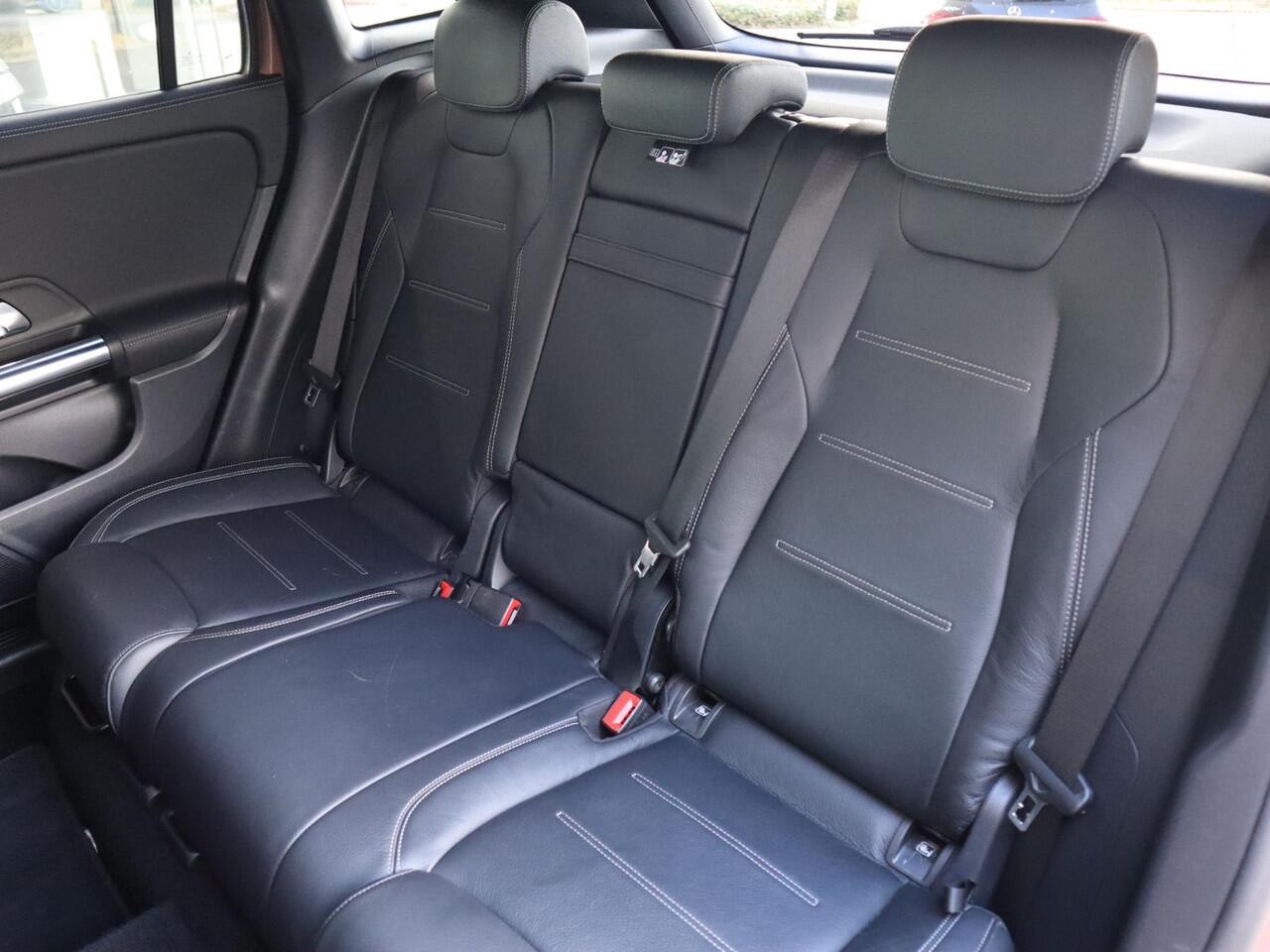 Mercedes-Benz GLA-KLASSE 250 e AMG line