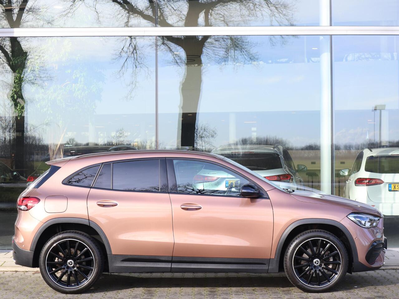 Mercedes-Benz GLA-KLASSE 250 e AMG line