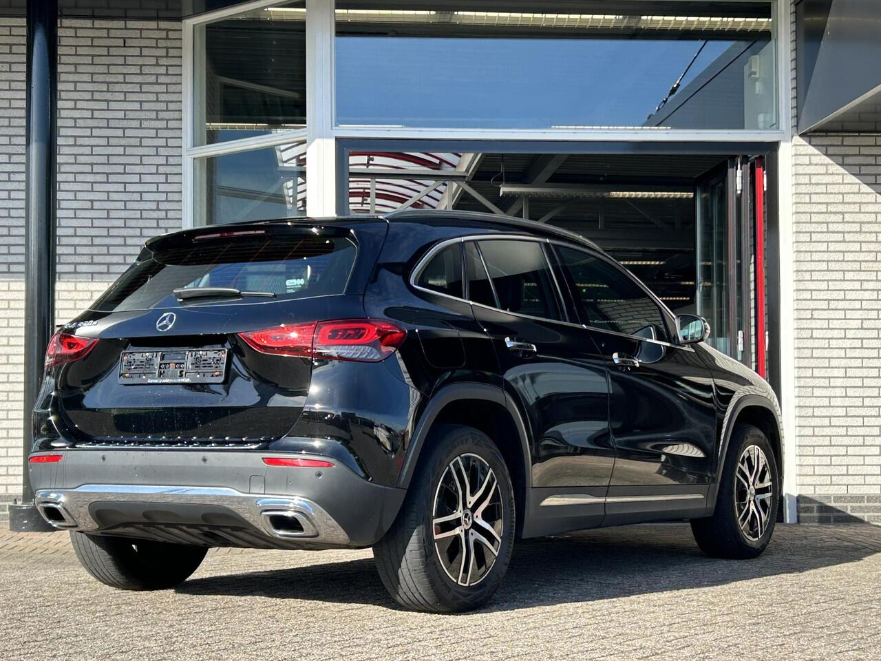 Mercedes-Benz GLA-KLASSE 250 e Luxury | Adaptieve Cruise Control