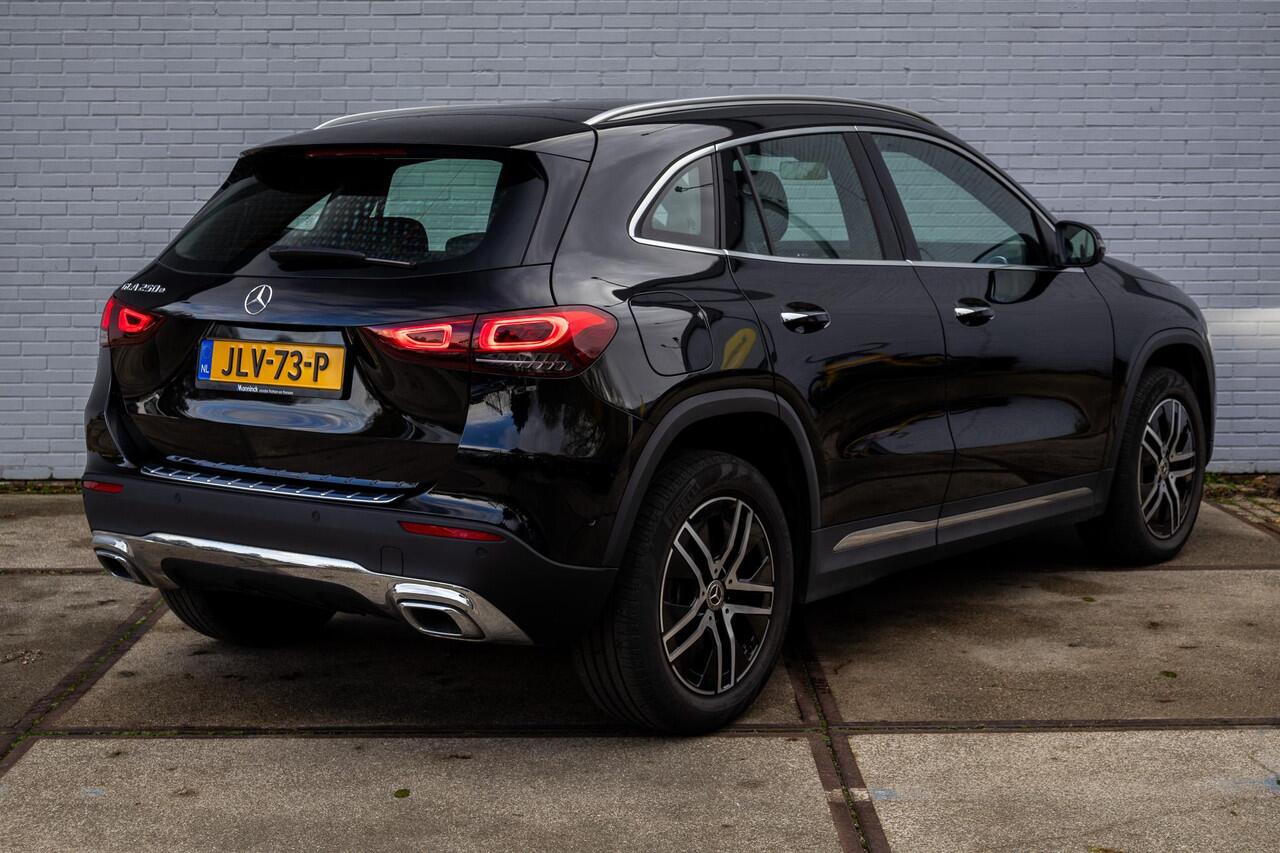 Mercedes-Benz GLA-KLASSE 250 e Luxury Line