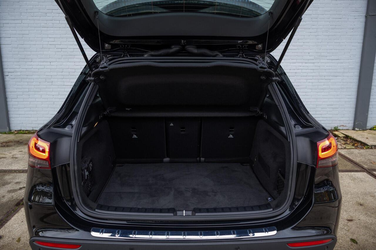 Mercedes-Benz GLA-KLASSE 250 e Luxury Line