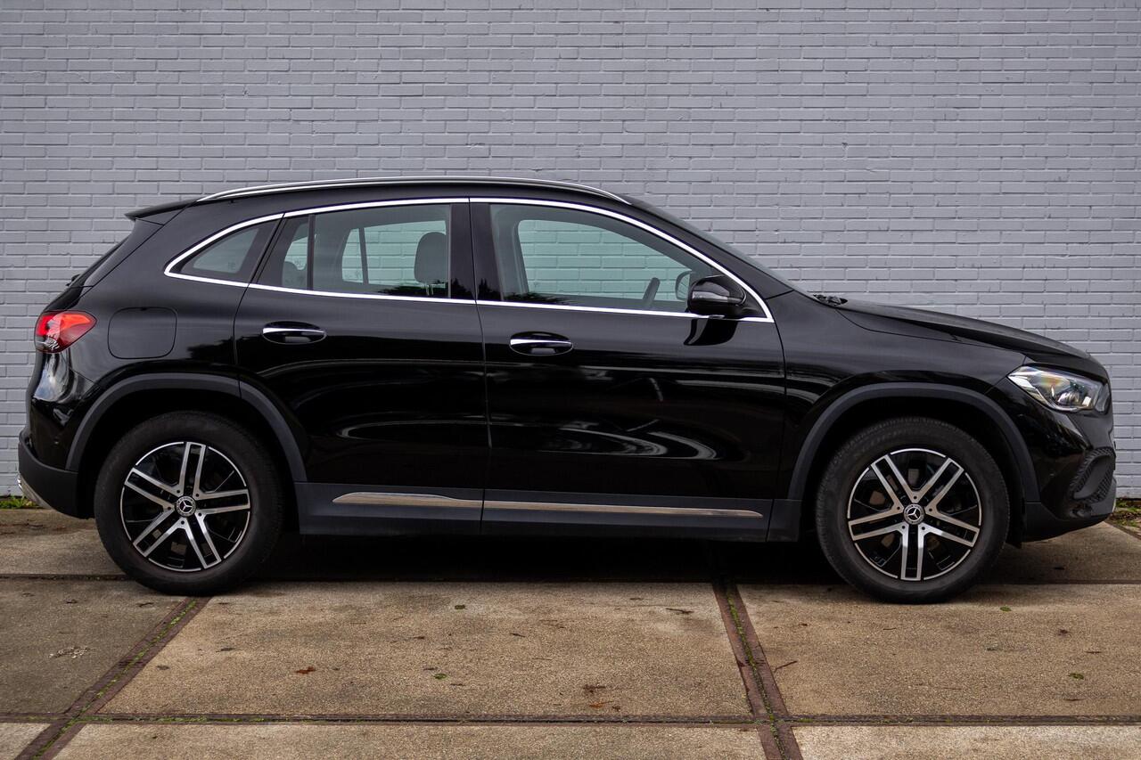 Mercedes-Benz GLA-KLASSE 250 e Luxury Line
