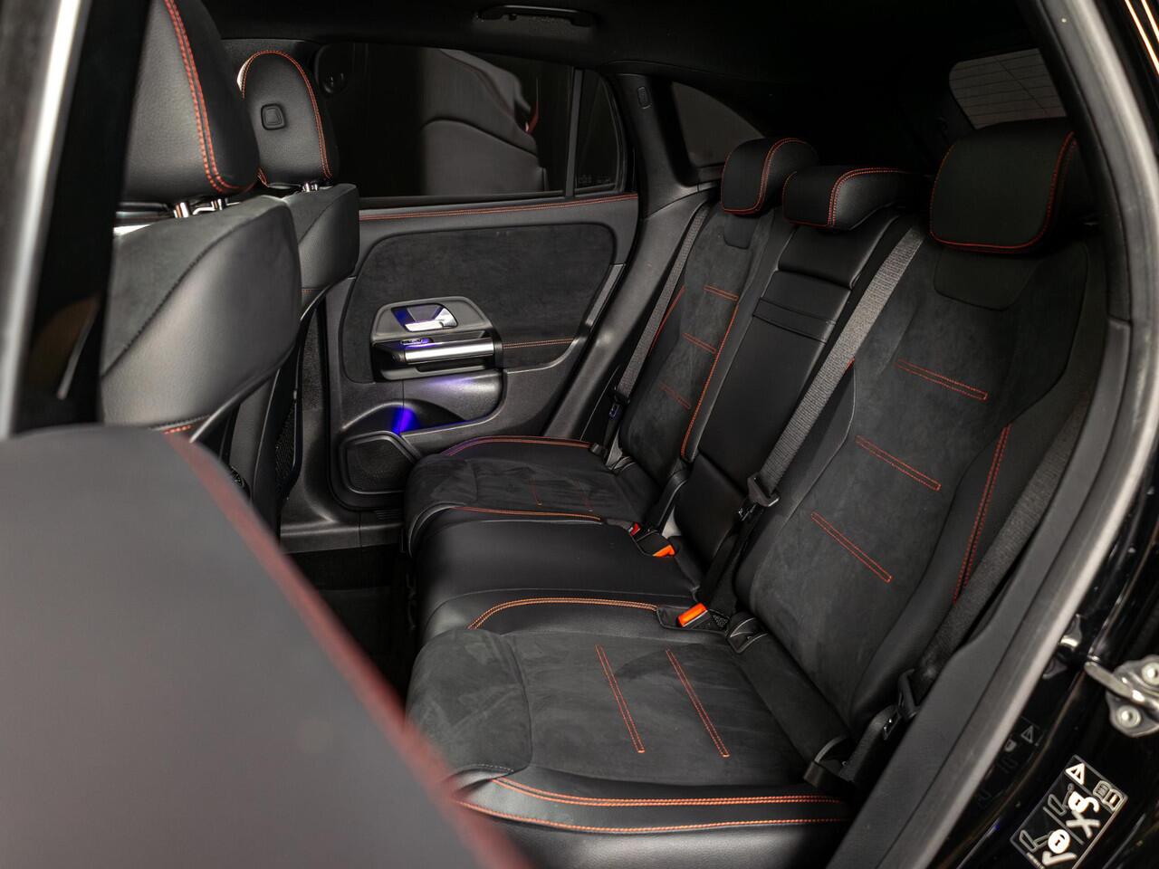 Mercedes-Benz GLA-KLASSE 250 e AMG Line Panorama dak