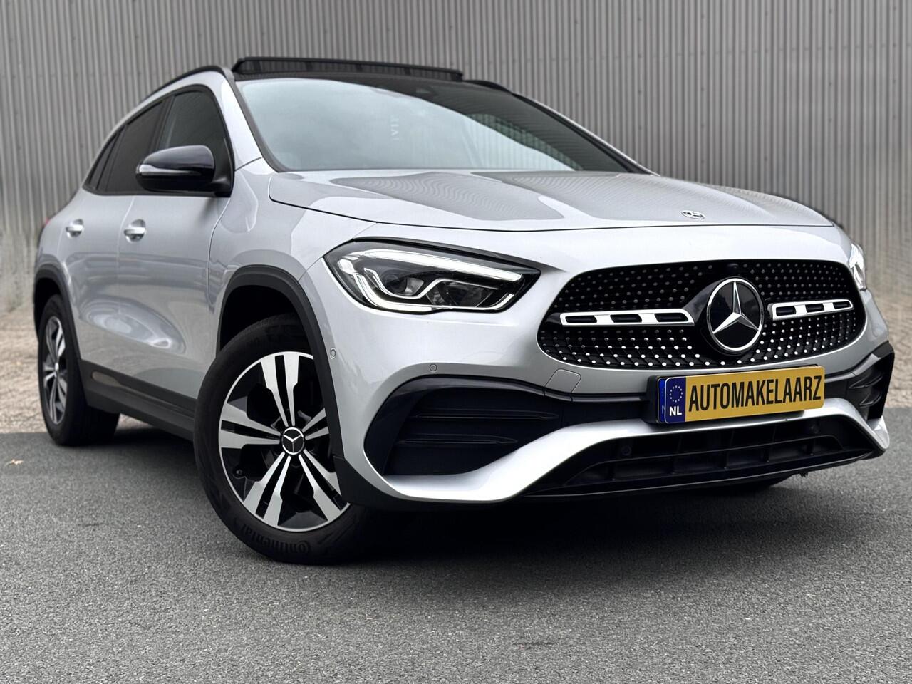 Mercedes-Benz GLA-KLASSE 220 d AMG PANO SFEER | ZO GOED ALS NIEUW !