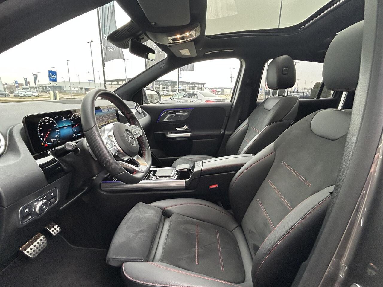 Mercedes-Benz GLA-KLASSE 180 AMG | Panoramadak | Sfeerverlichting