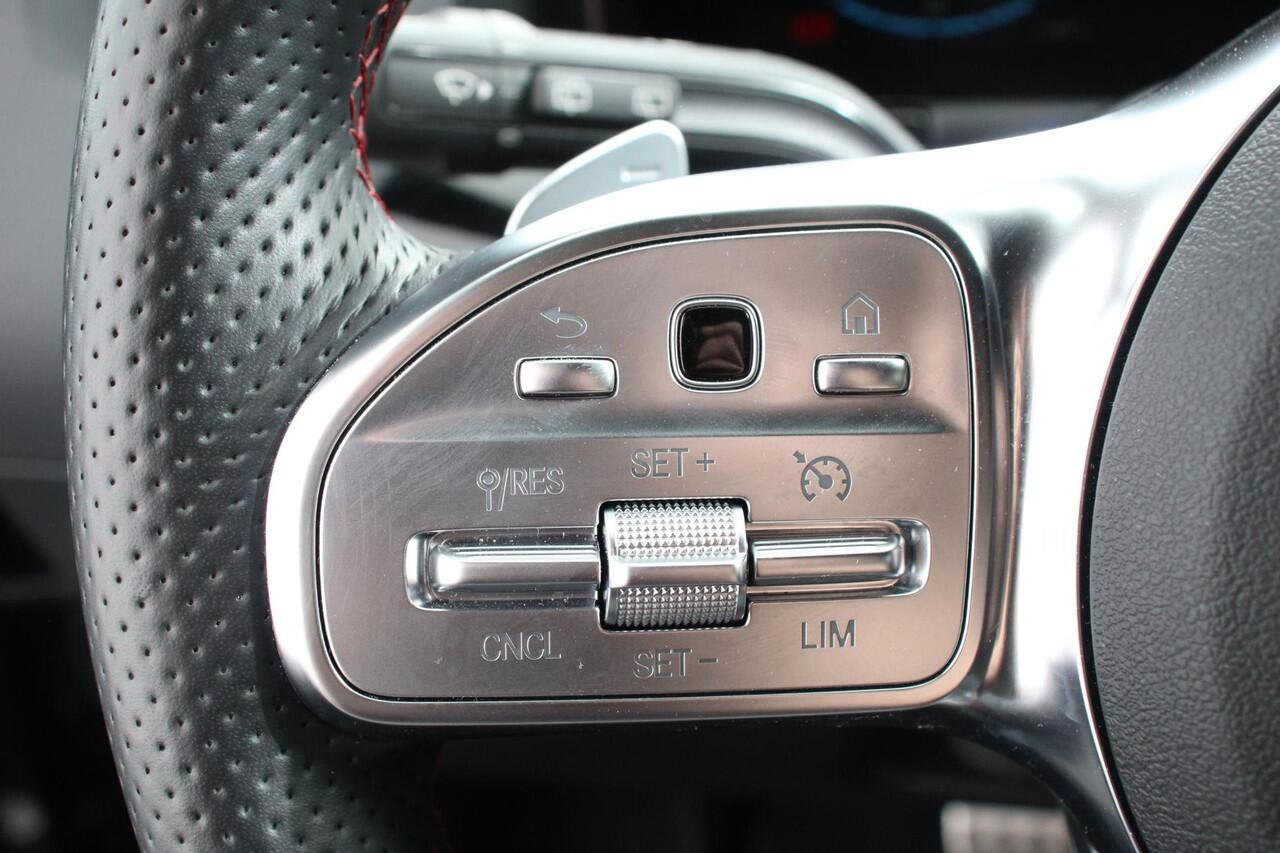 Mercedes-Benz GLA-KLASSE 250 e AMG Line Automaat PHEV Nieuw Model! | Leder | Navigatie Augmented reality | Virtual Cockpit | Handsfree electrische achterklep | Dab | Stoel verwarming | Led | Trekhaak
