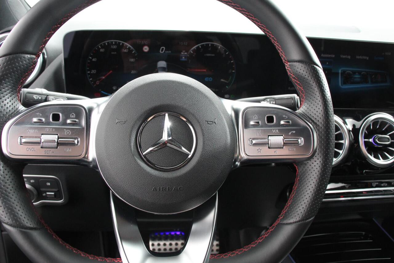 Mercedes-Benz GLA-KLASSE 250 e AMG Line Automaat PHEV Nieuw Model! | Leder | Navigatie Augmented reality | Virtual Cockpit | Handsfree electrische achterklep | Dab | Stoel verwarming | Led | Trekhaak