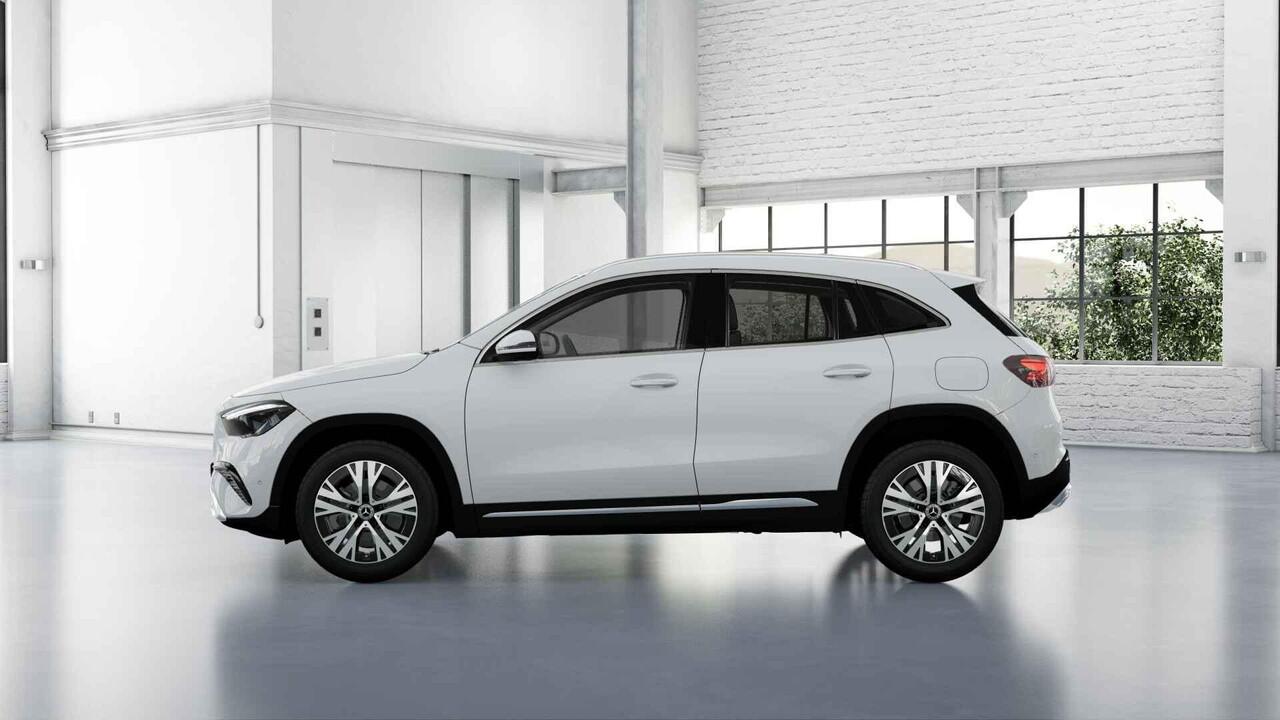 Mercedes-Benz GLA-KLASSE 250 e Luxury Line | Trekhaak | Winter pakket | Elektrische achterklep |