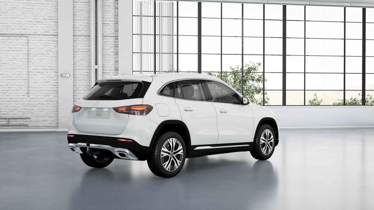 Mercedes-Benz GLA-KLASSE 250 e Luxury Line | Trekhaak | Winter pakket | Elektrische achterklep |