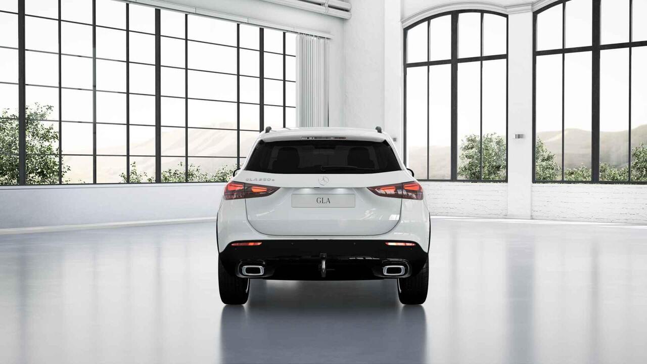 Mercedes-Benz GLA-KLASSE 250 e Luxury Line | Rij assistentie ppaket | Trekhaak | Stoelverwarming |