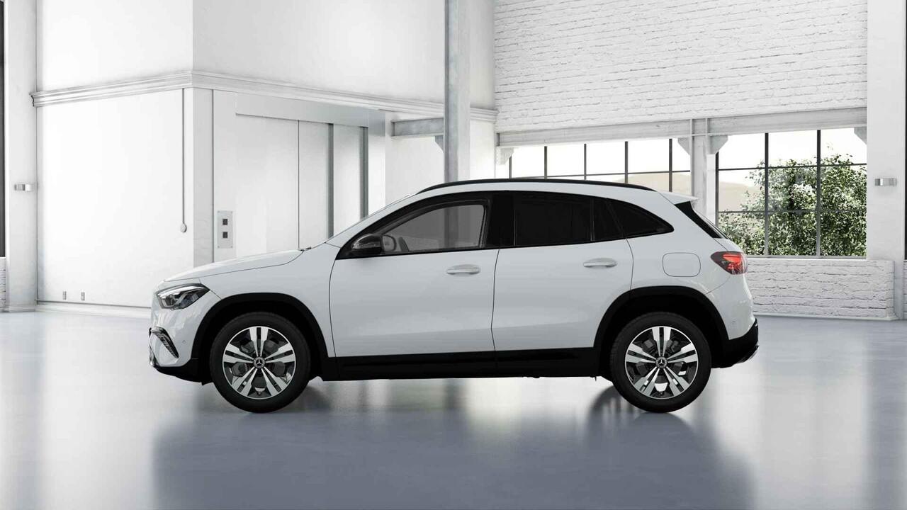 Mercedes-Benz GLA-KLASSE 250 e Luxury Line | Rij assistentie ppaket | Trekhaak | Stoelverwarming |