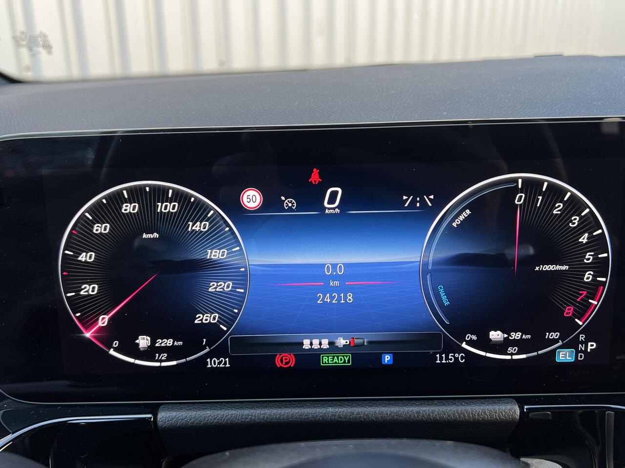 Mercedes-Benz GLA-KLASSE 250 e | Panoramadak | AMG Night