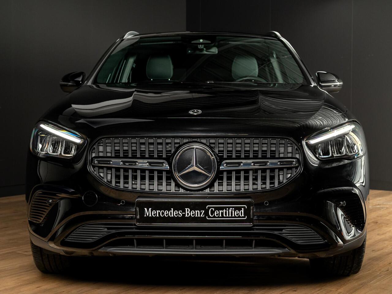 Mercedes-Benz GLA-KLASSE 250 e Luxury Line Panorama dak