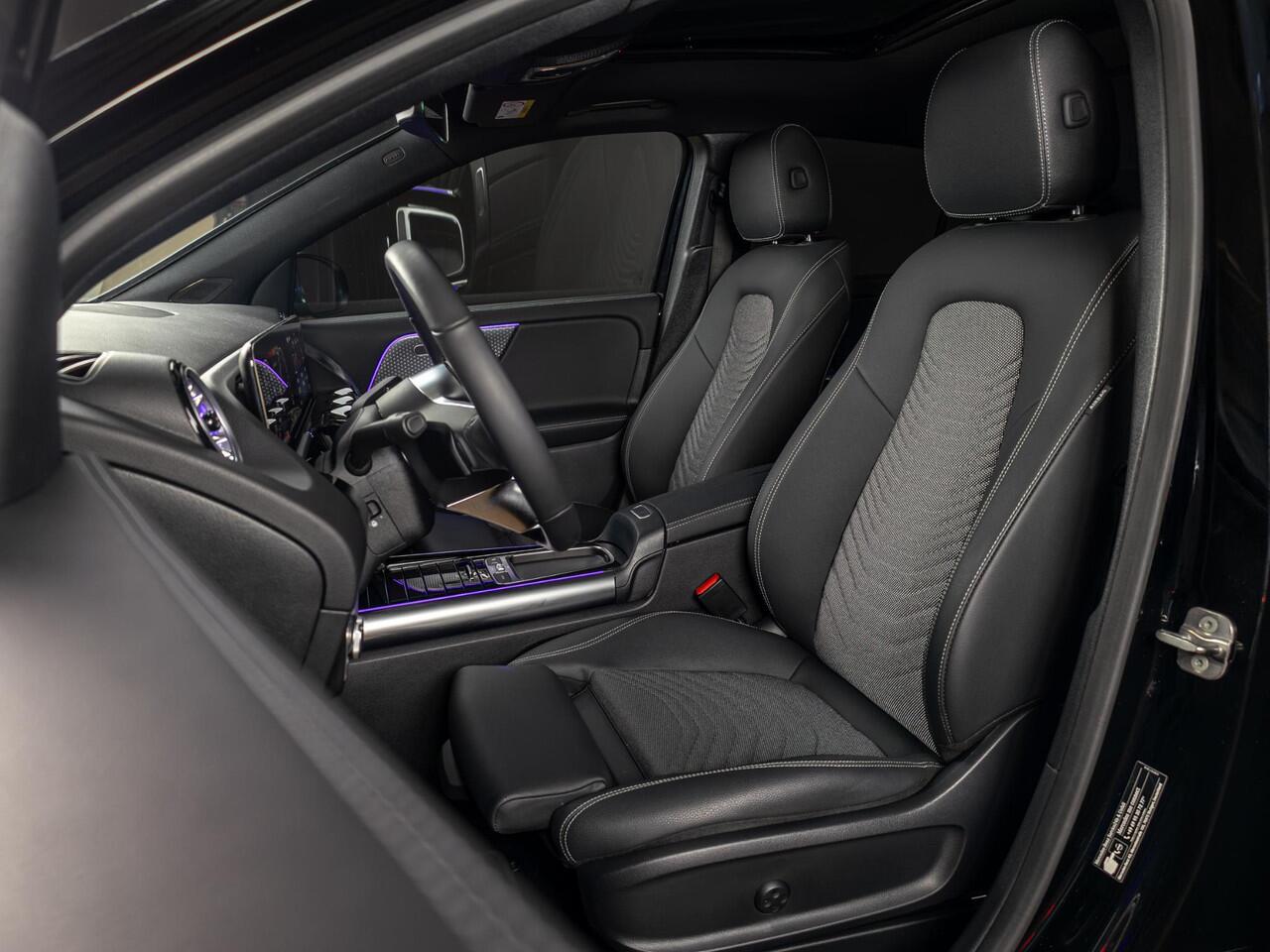 Mercedes-Benz GLA-KLASSE 250 e Luxury Line Panorama dak