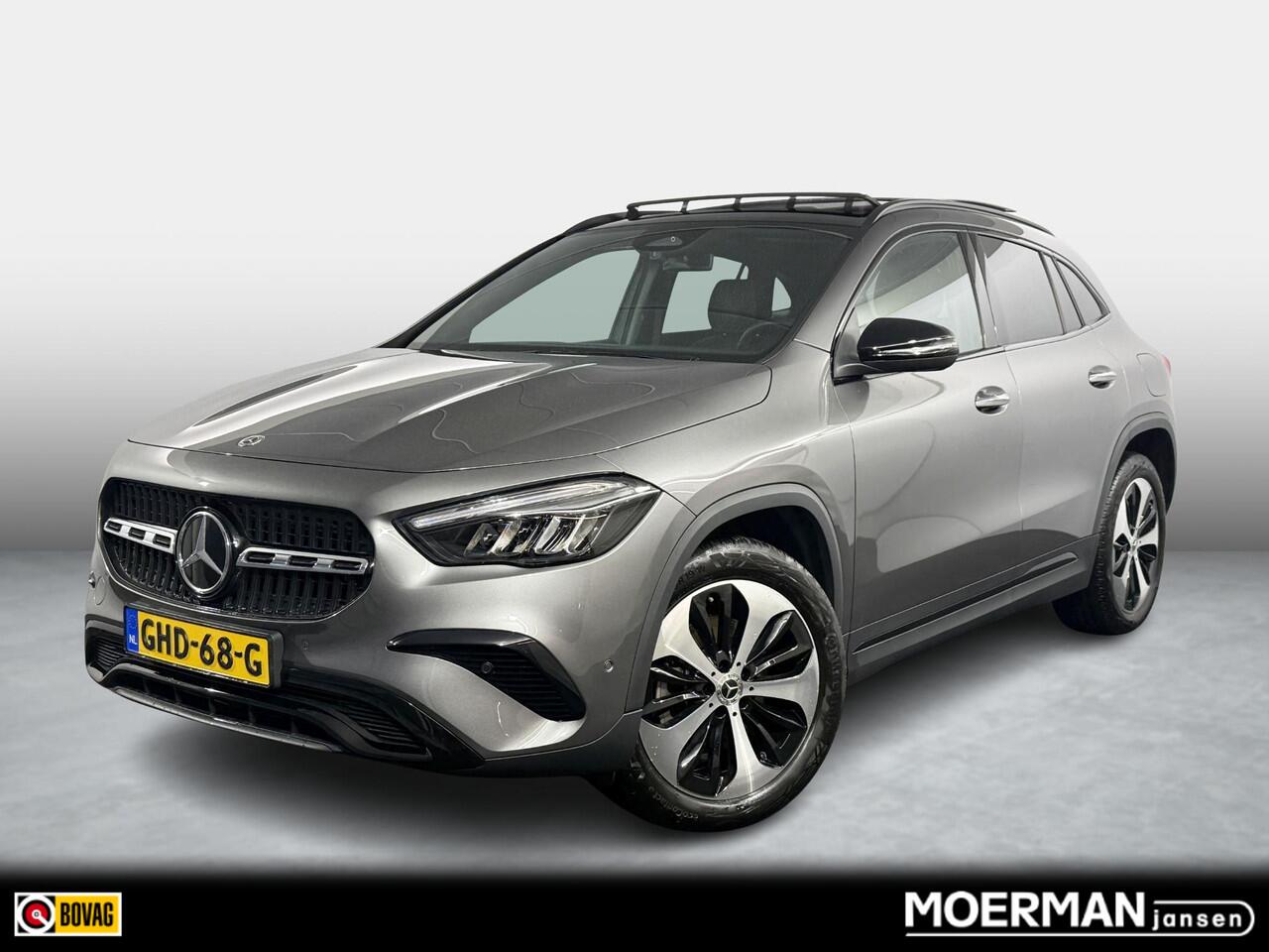 Mercedes-Benz GLA-KLASSE 250 e Star Edition Luxury Line / NL auto / Panoramadak / Trekhaak / Plug-In Hybride / Nw model