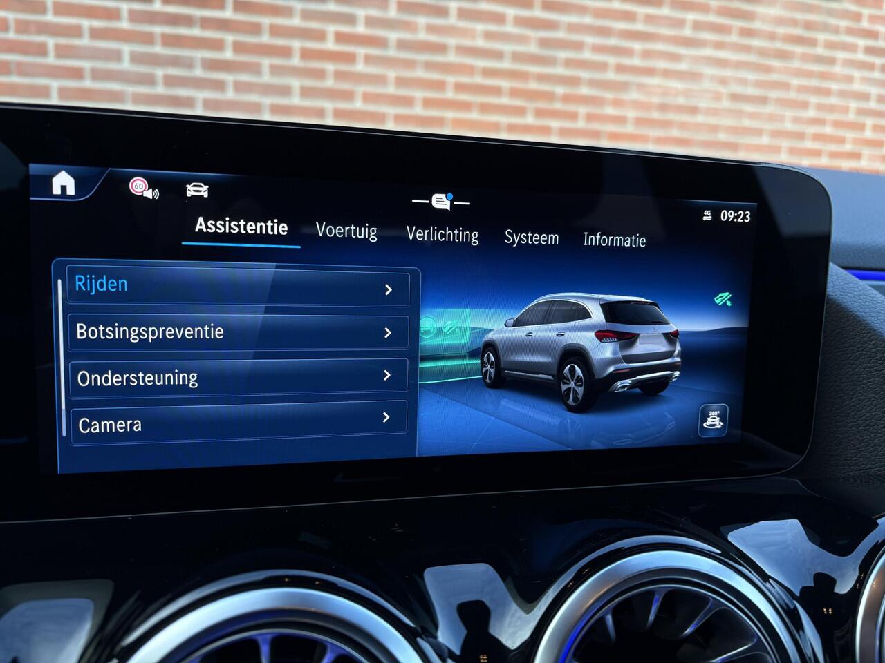 Mercedes-Benz GLA-KLASSE 250 e AMG Line | memory | trekh | distronic |