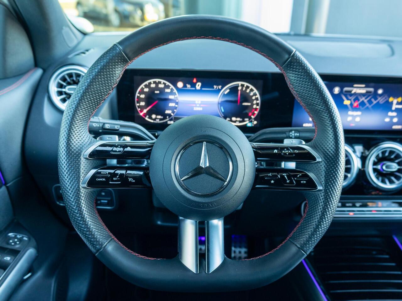 Mercedes-Benz GLA-KLASSE 250 e Star Edition AMG Line Trekhaak