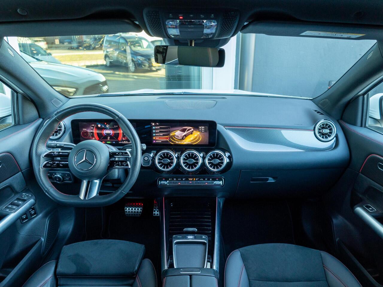 Mercedes-Benz GLA-KLASSE 250 e Star Edition AMG Line Trekhaak