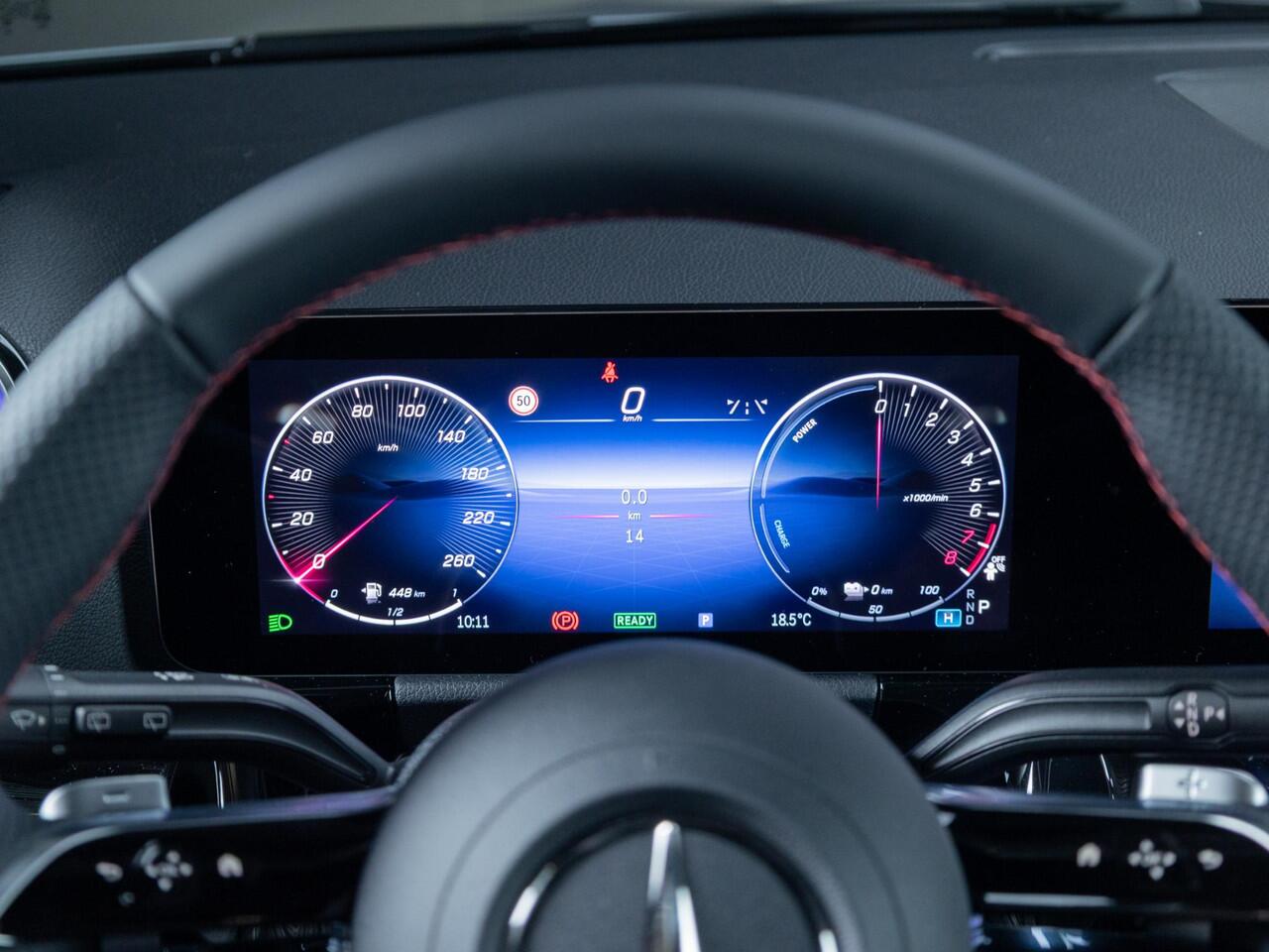 Mercedes-Benz GLA-KLASSE 250 e Business Solution AMG Panorama dak | Trekhaak