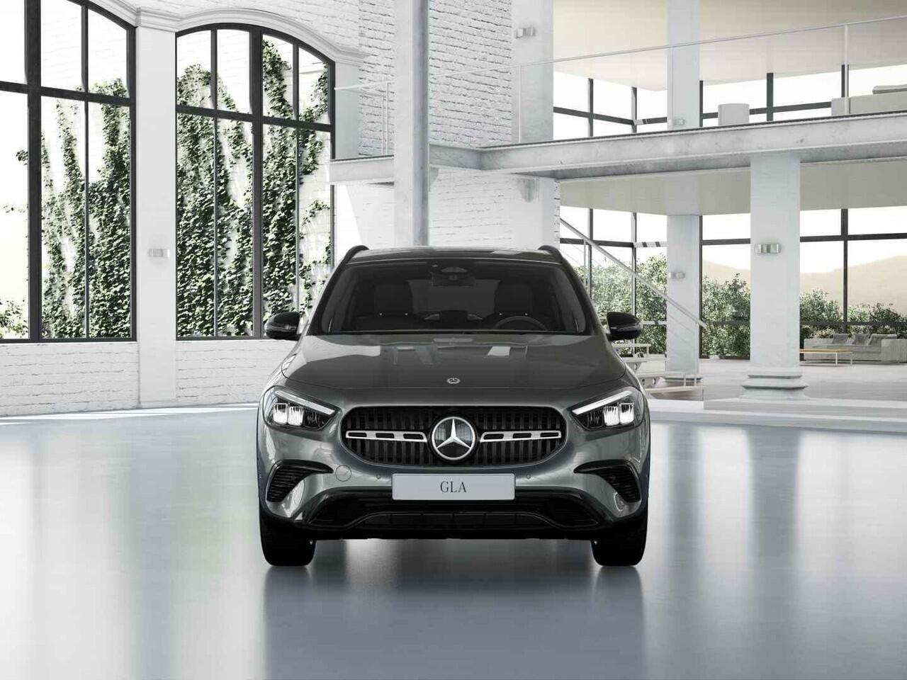 Mercedes-Benz GLA-KLASSE 180 Business Solution Luxury