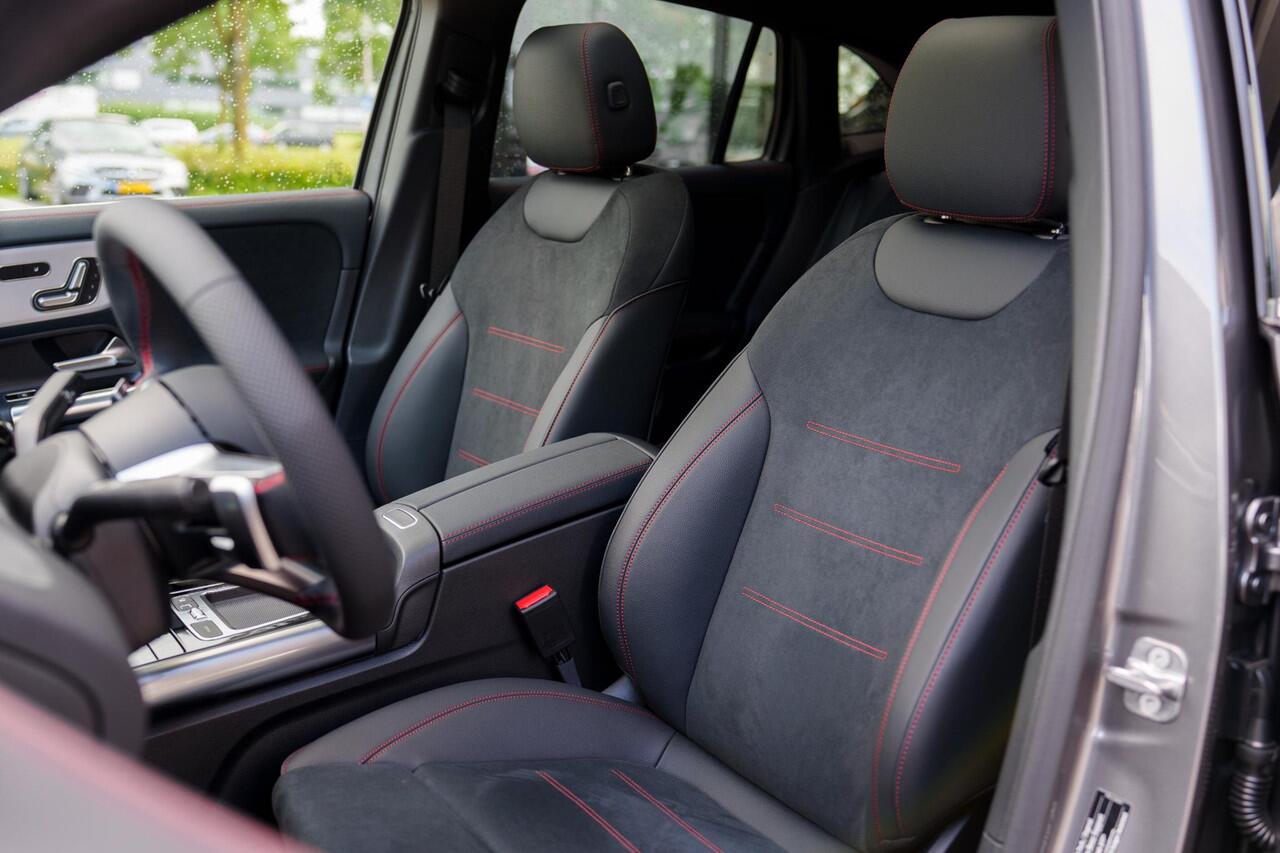 Mercedes-Benz GLA-KLASSE 180 Business Solution AMG | Panoramaschuifdak | Premium Plus | head-up display | Trekhaak