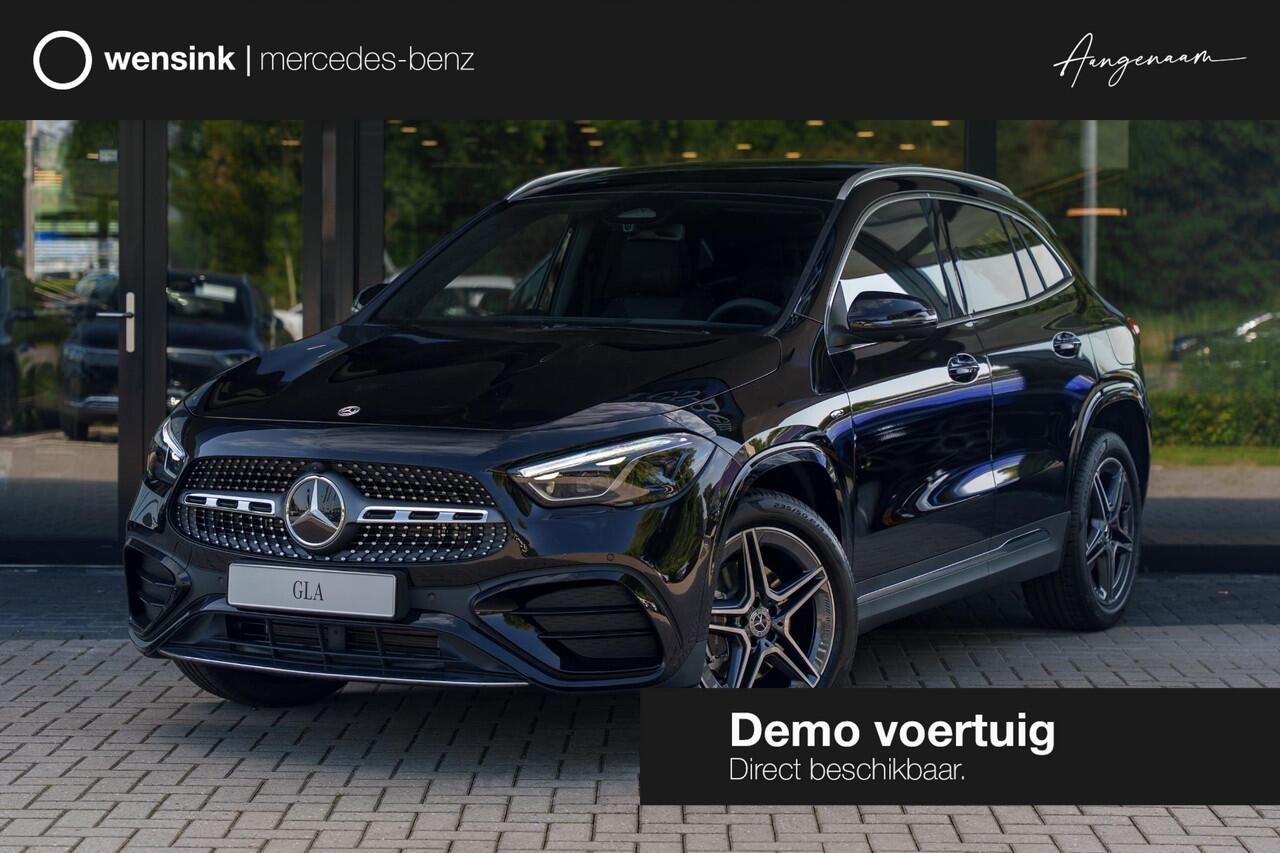 Mercedes-Benz GLA-KLASSE 250e Business Solution AMG | Premium Plus pakket | Panoramaschuifdak | Stoelverwarming | 360° camera | Premium Plus | Head-up display | Dodehoekassistent |