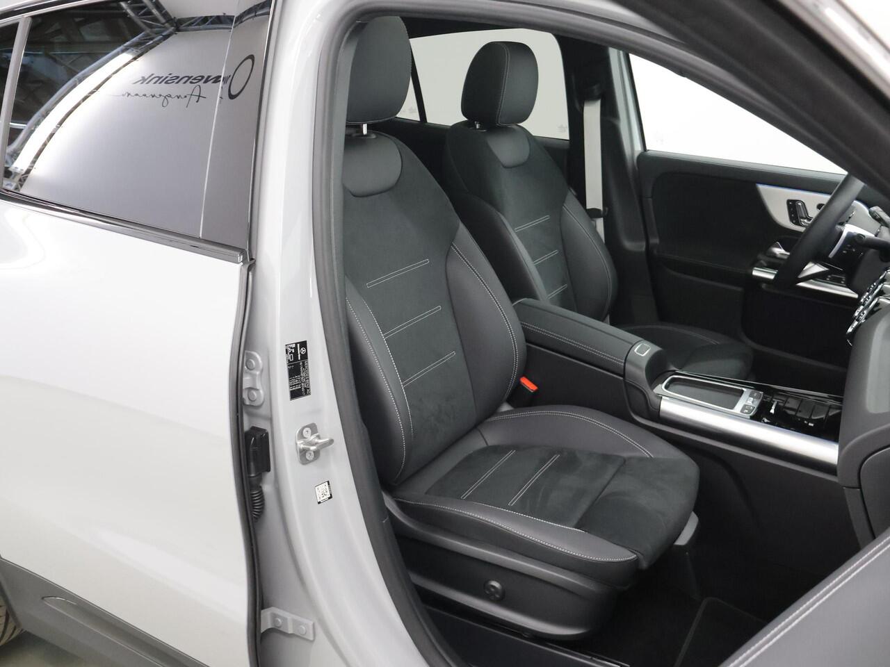 Mercedes-Benz GLA-KLASSE 250 e AMG Line | Panoramadak | Trekhaak | 20 inch | Night pakket |