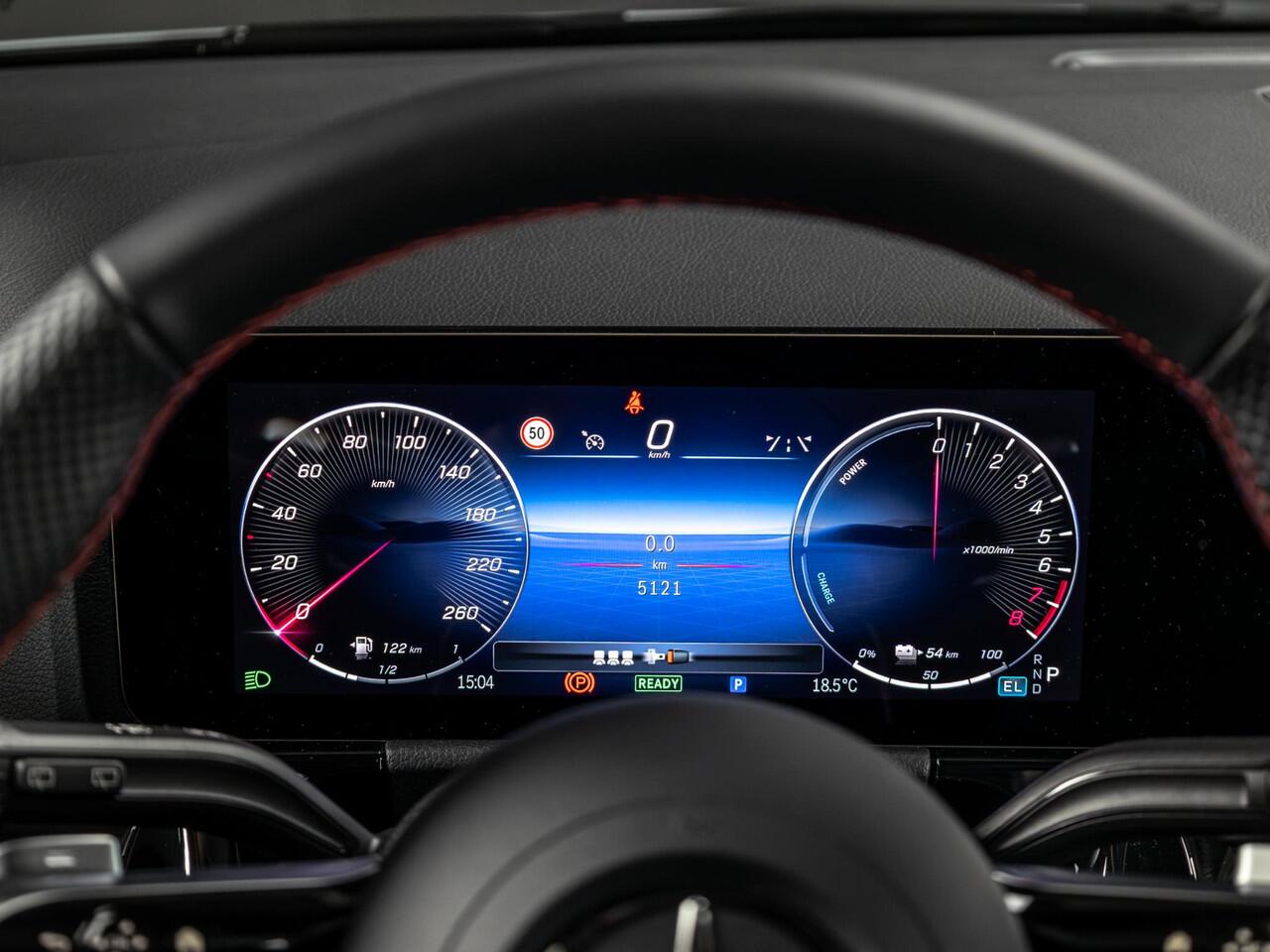 Mercedes-Benz GLA-KLASSE 250 e AMG Line