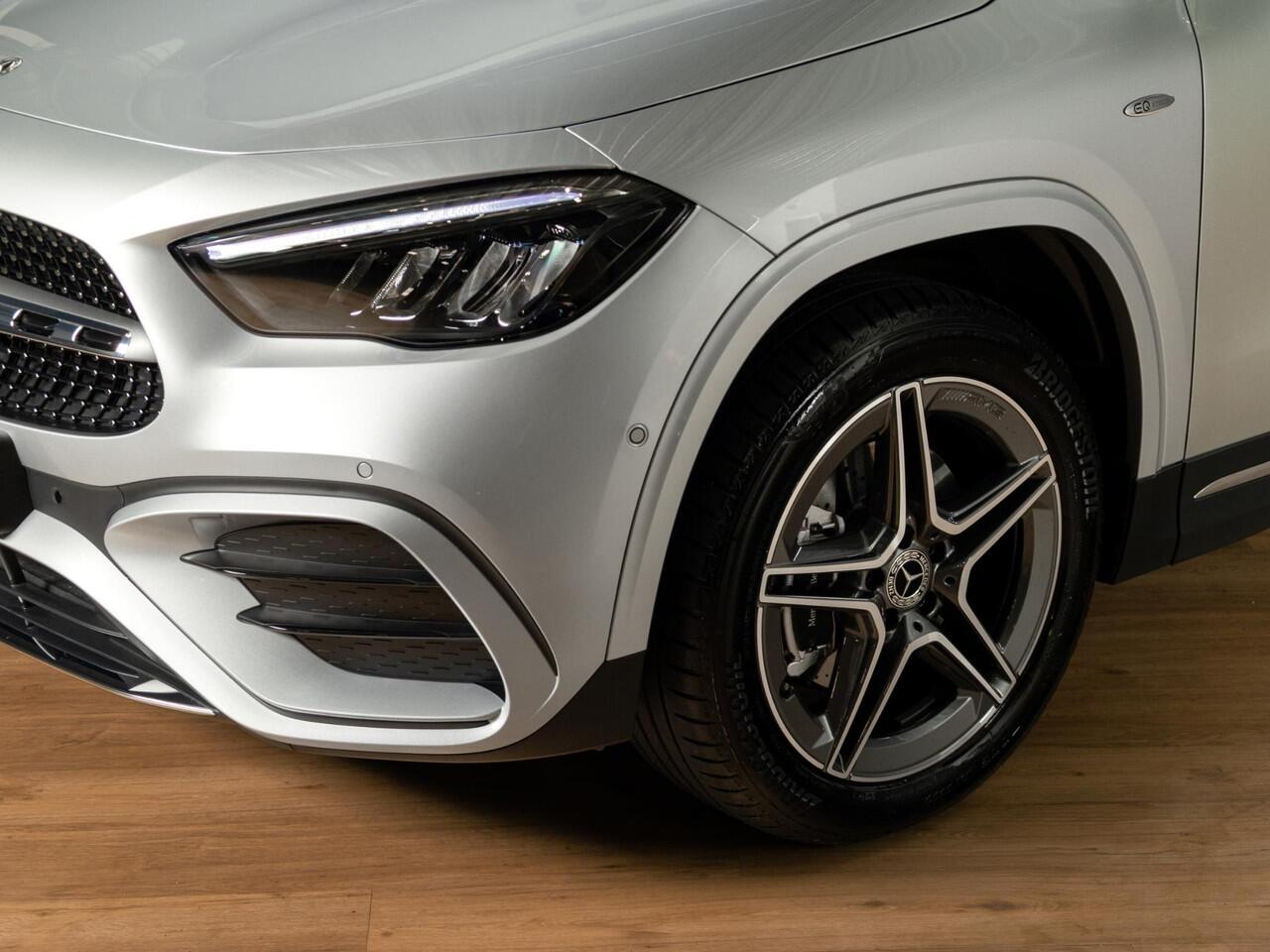 Mercedes-Benz GLA-KLASSE 250 e AMG Line