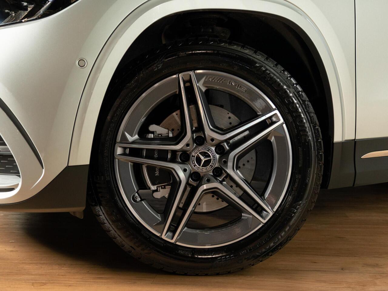 Mercedes-Benz GLA-KLASSE 250 e AMG Line