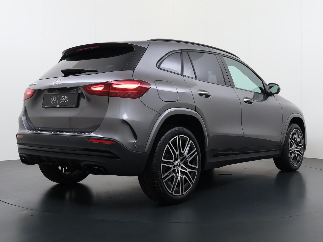 Mercedes-Benz GLA-KLASSE 250 e Business Solution AMG