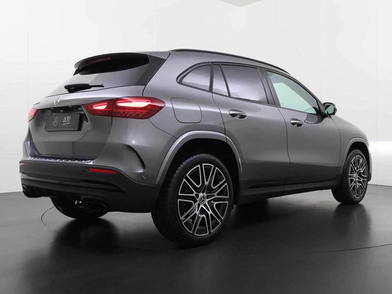Mercedes-Benz GLA-KLASSE 250 e Business Solution AMG