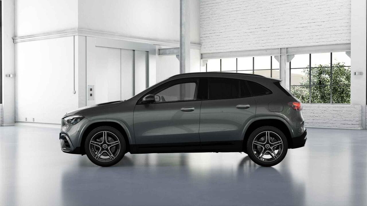 Mercedes-Benz GLA-KLASSE 250e Business Solution AMG | Premium Plus | Panoramaschuifdak | Head-up | Burmester | Trekhaak |