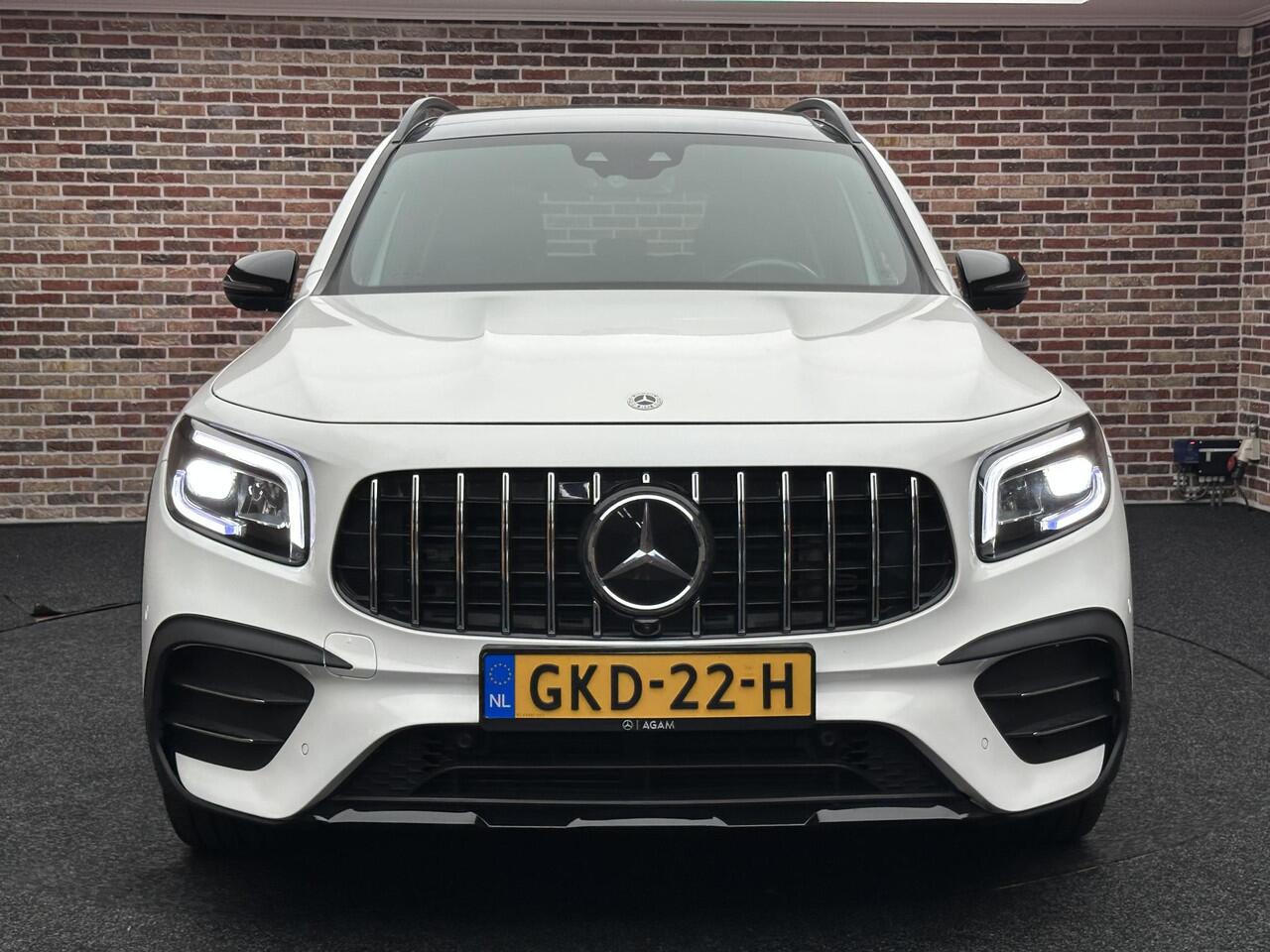 Mercedes-Benz GLB-Klasse 250 4MATIC Premium | Dak| Burmester| Memory| Sfeer|