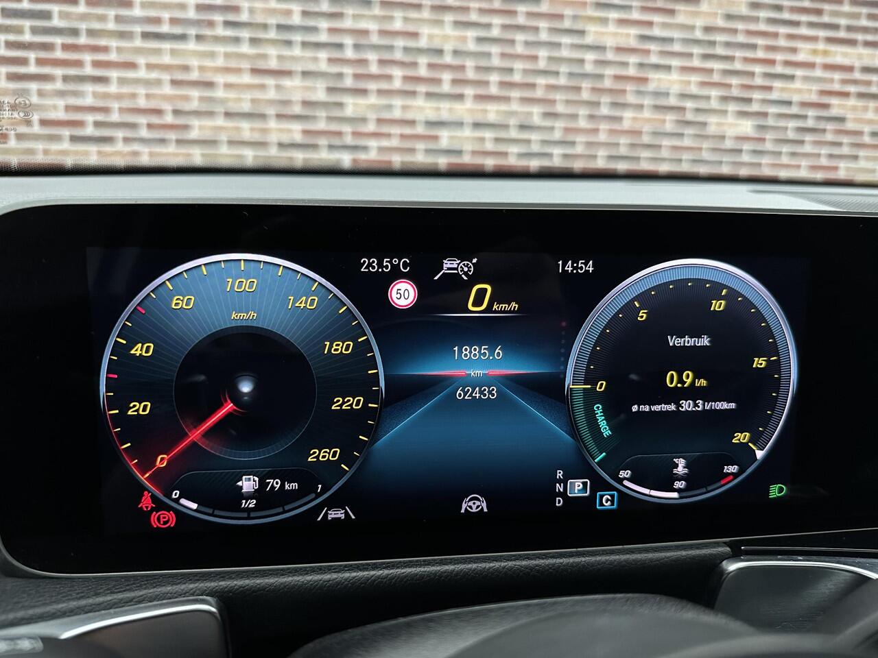 Mercedes-Benz GLB-Klasse 250 4MATIC Premium | Dak| Burmester| Memory| Sfeer|