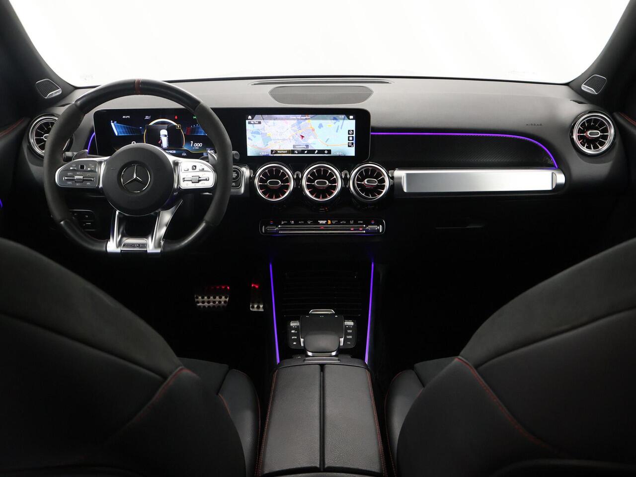 Mercedes-Benz GLB-Klasse AMG 35 4MATIC Premium Plus | Panoramadak | Memory | Burmester | Distronic |