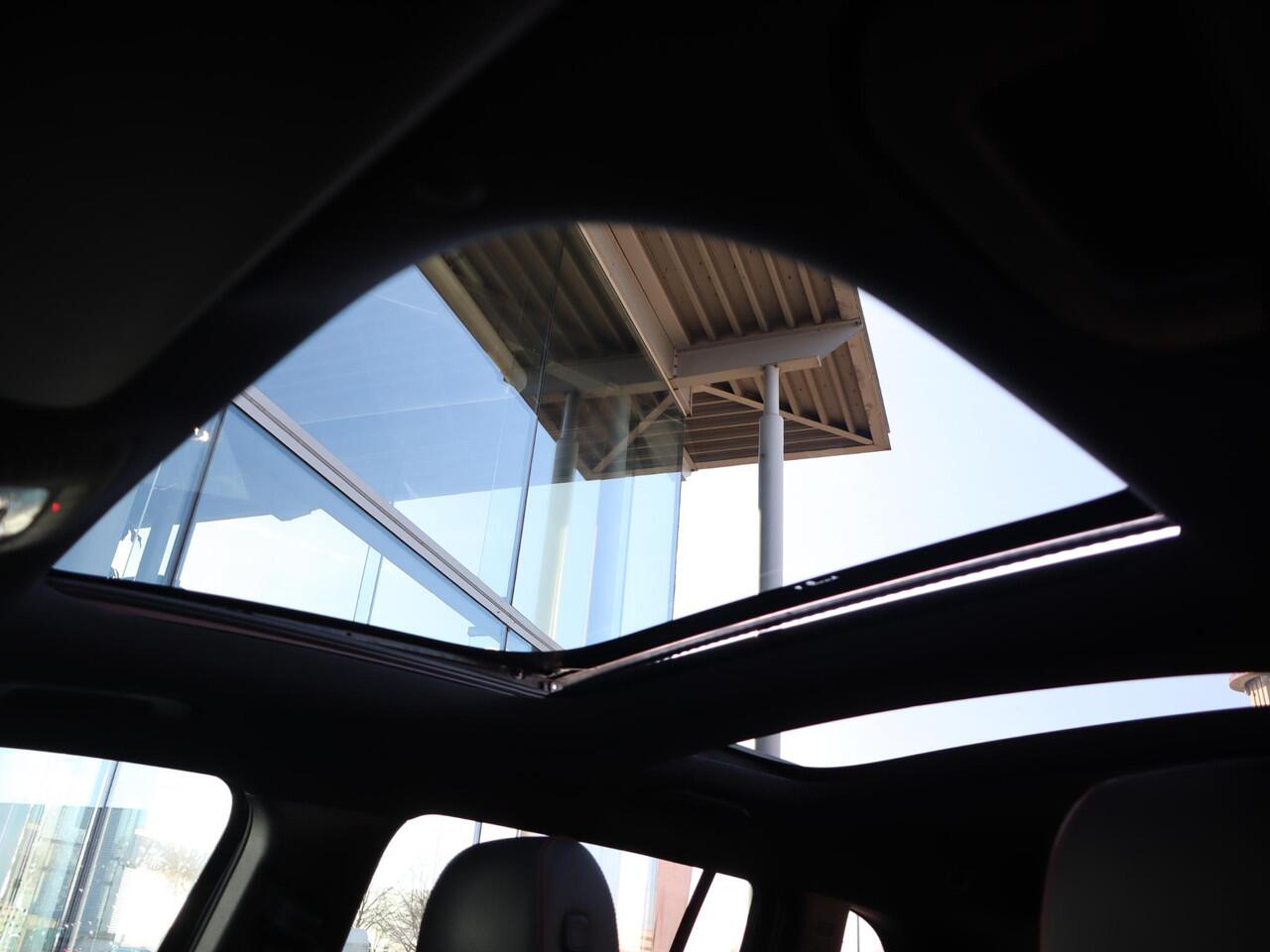 Mercedes-Benz GLB-Klasse 200 AMG line