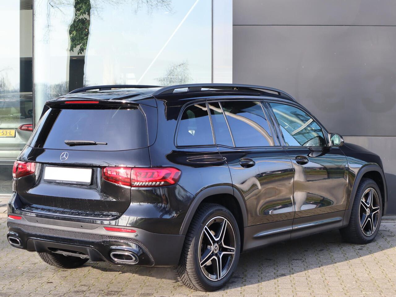 Mercedes-Benz GLB-Klasse 200 AMG line