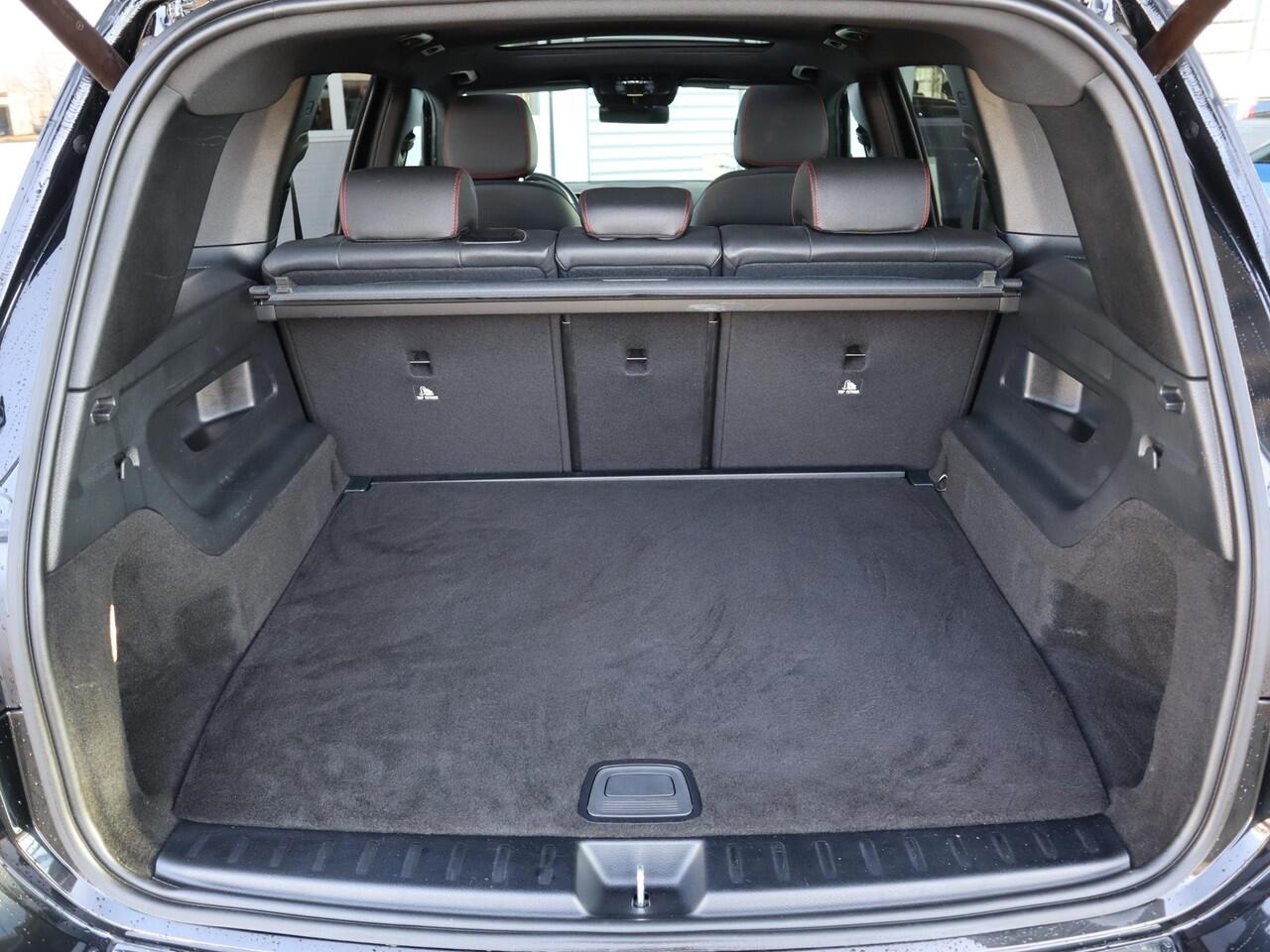 Mercedes-Benz GLB-Klasse 200 AMG line