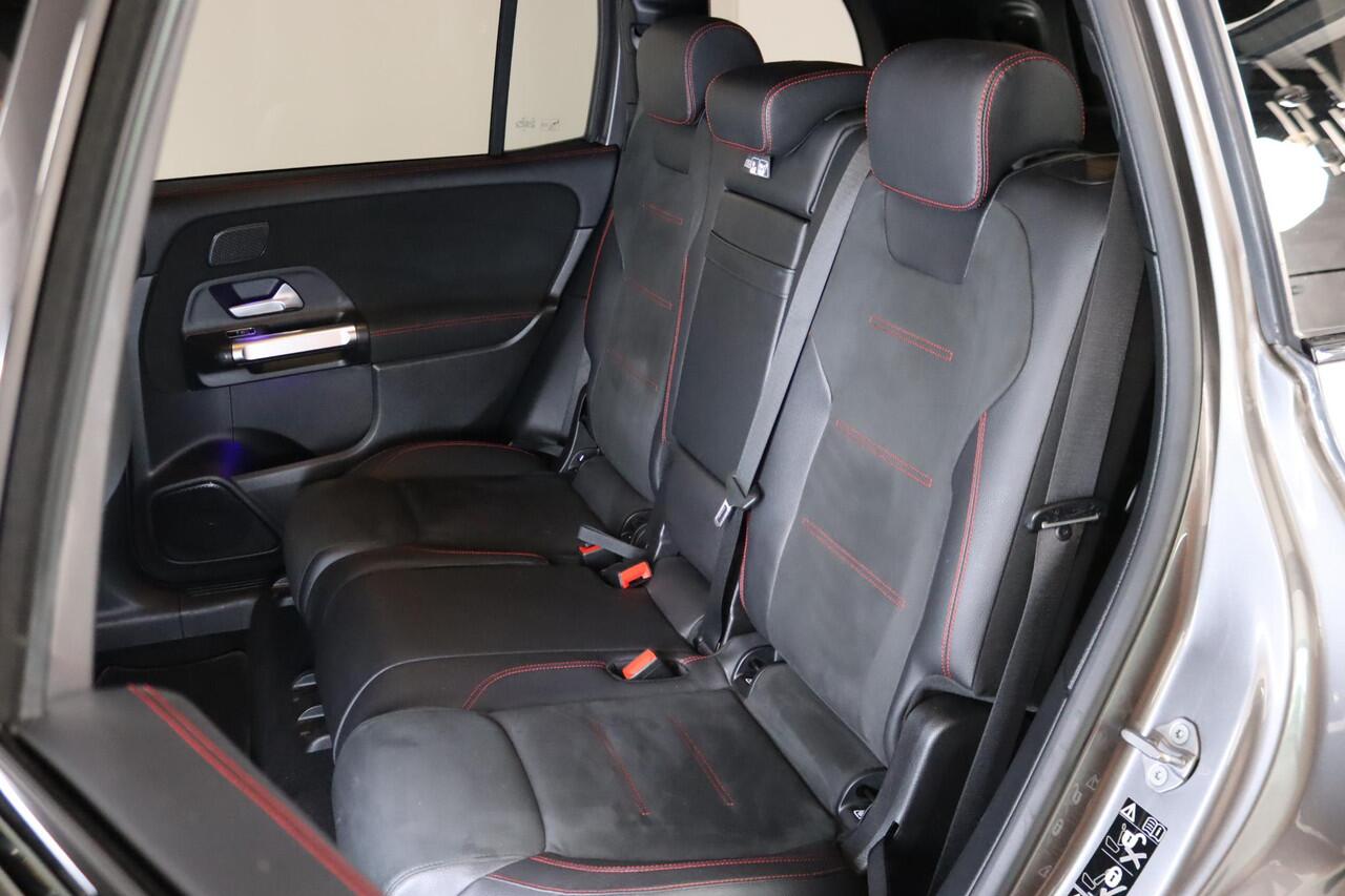 Mercedes-Benz GLB-Klasse 200, AMG-line, 7-Persoons, LED, Widescreen, Distronic, Sfeerverlichting, Burmester,