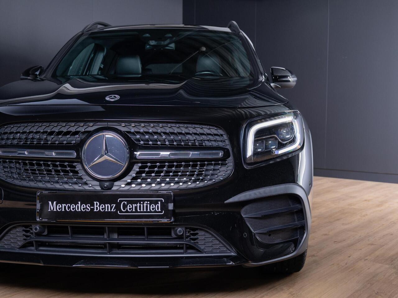 Mercedes-Benz GLB-Klasse 180 Business Solution PLUS AMG 7p. Panorama dak | Trekhaak