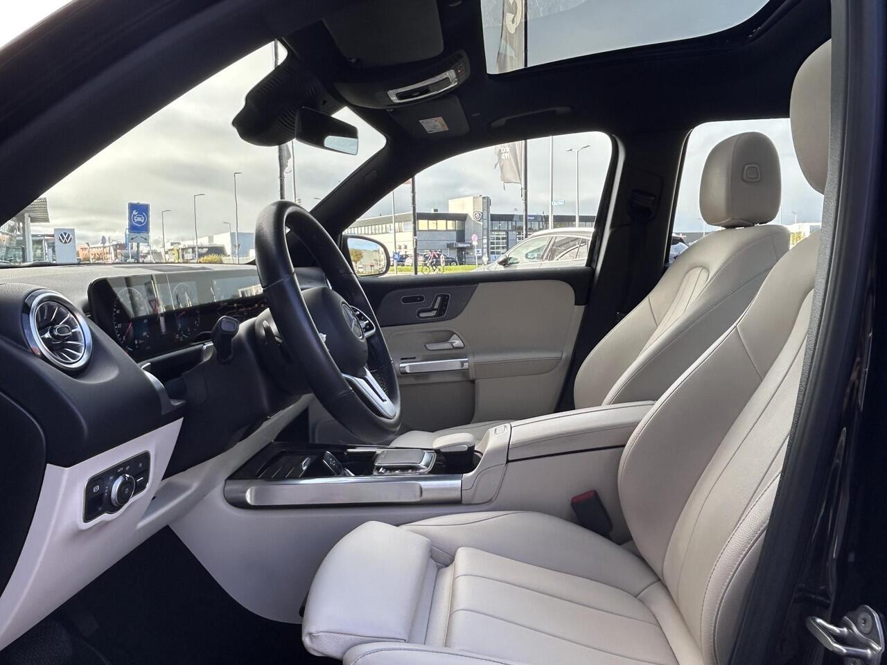 Mercedes-Benz GLB-Klasse 200 Business Solution Luxury | Beige Interieur | Panoramadak | Cruise Control | Trekhaak | Navigatie