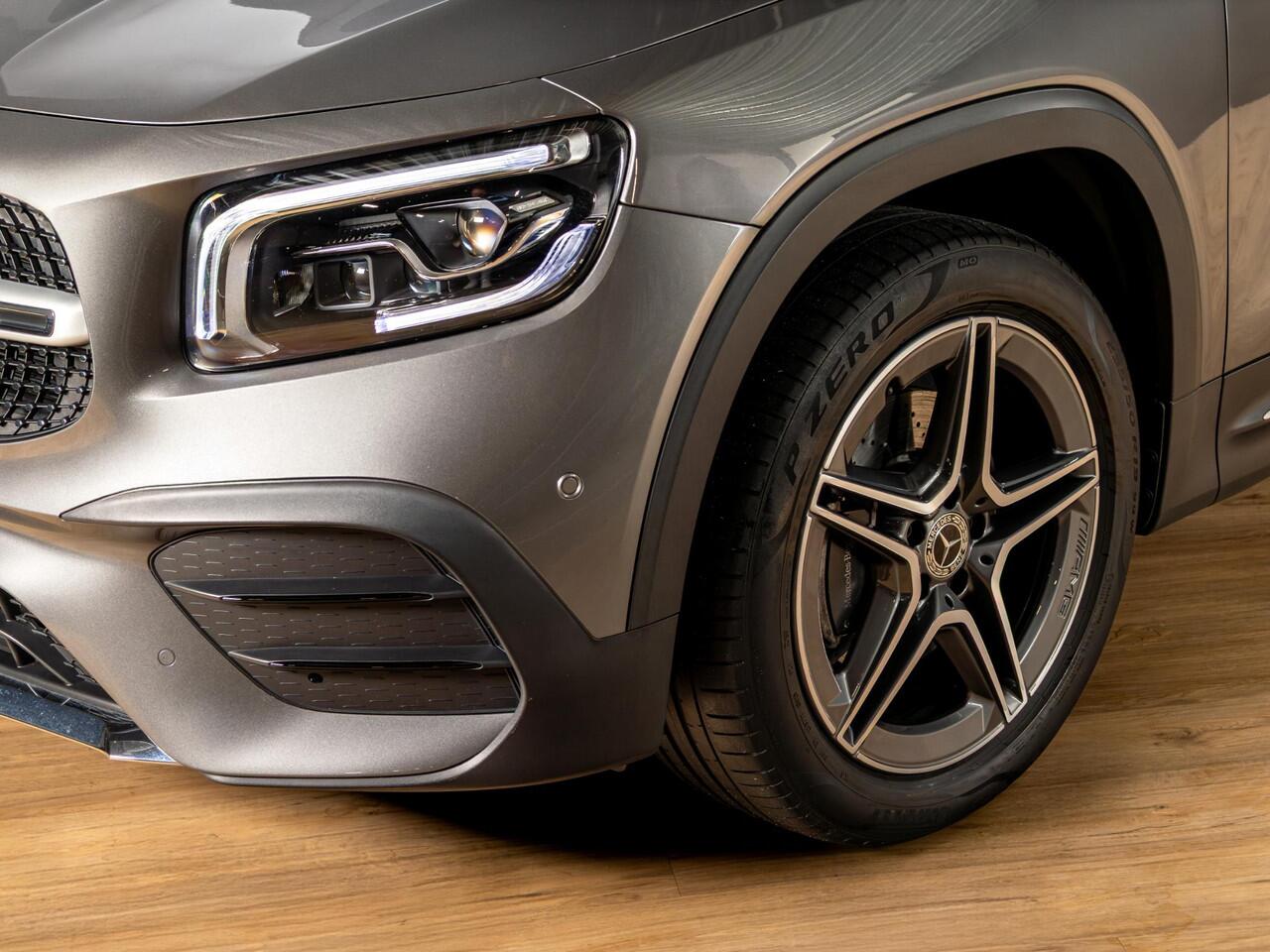 Mercedes-Benz GLB-Klasse 180 Business Solution AMG Panorama dak