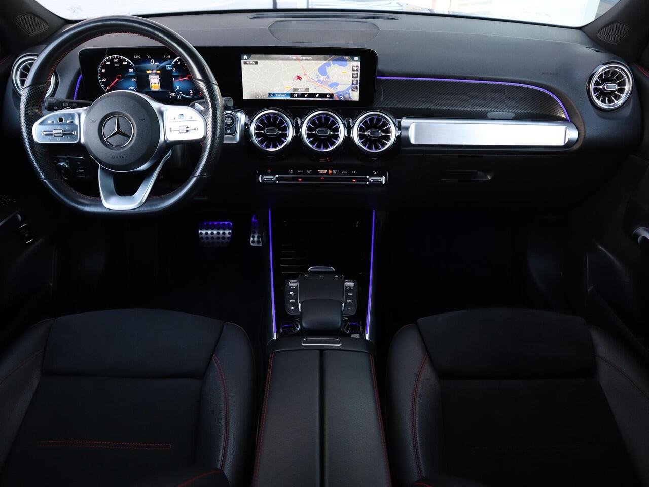 Mercedes-Benz GLB-Klasse 200 AMG line