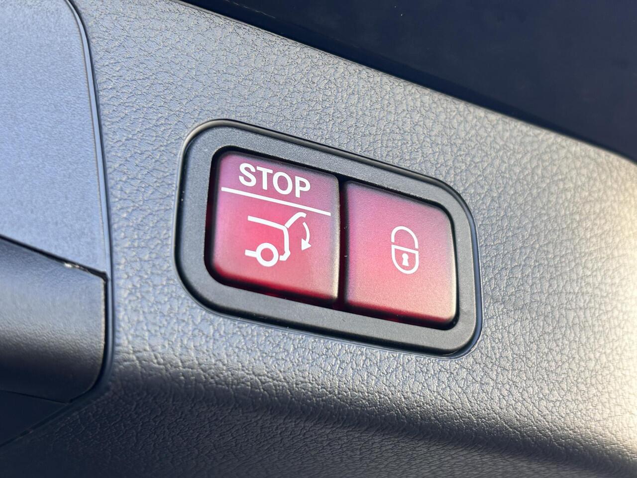 Mercedes-Benz GLB-Klasse AMG 35 4MATIC | Head-Up display | Panoramadak | Memory-pakket | Stoelverwarming