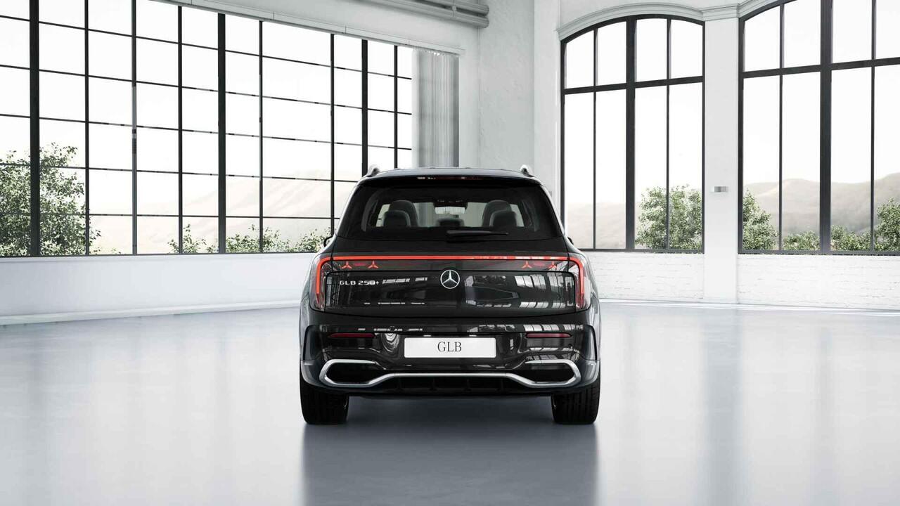 Mercedes-Benz GLB-Klasse 250+ Business Solution AMG 85.5 kWh | Panoramadak | Head-Up | Burmester | Superscreen | Premium Plus |